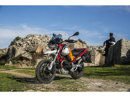 Moottoripyörä Moto Guzzi V85 2023 12960505