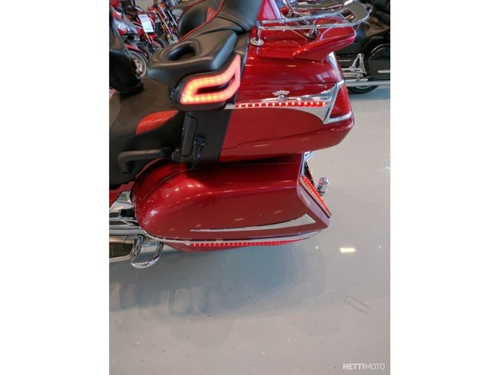 Moottoripyörä Honda GL 2014 13850938