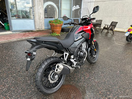 Moottoripyörä Honda CB 2023 13964074