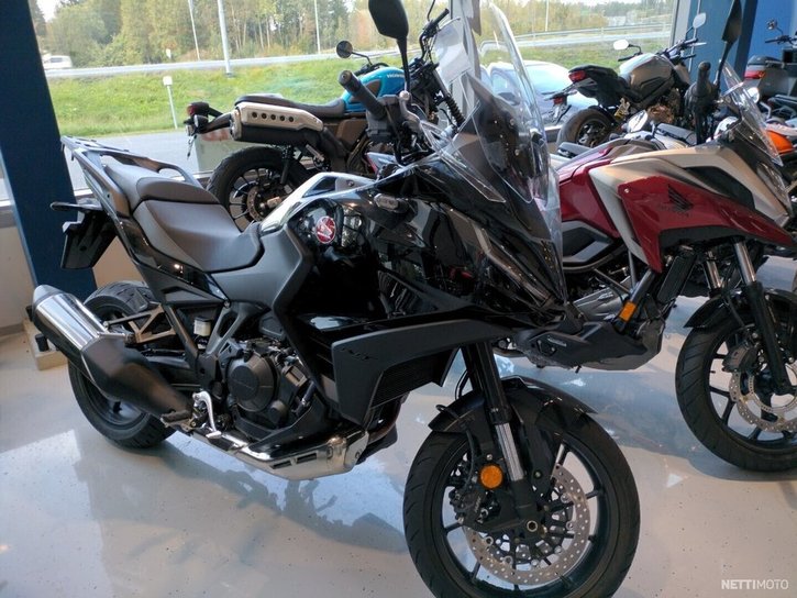 Moottoripyörä Honda NT 2022 14688564