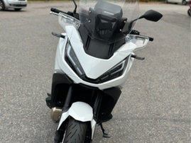Moottoripyörä Honda NT 2023 14898599