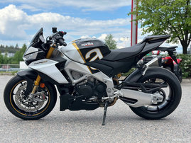 Moottoripyörä Aprilia Tuono 2024 16656092