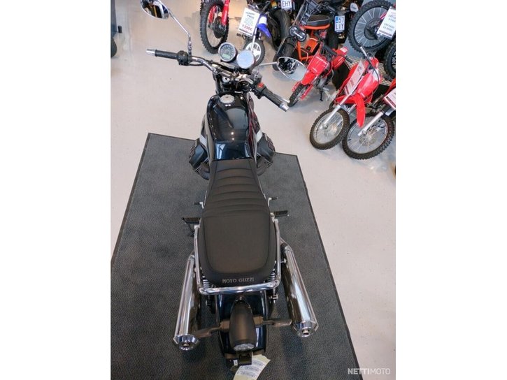 Moottoripyörä Moto Guzzi V7 2023 15618362