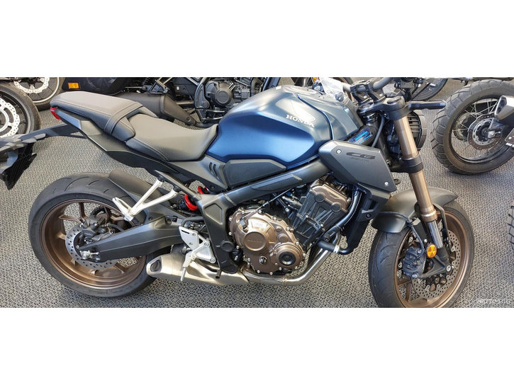 Moottoripyörä Honda CB 2023 16486536