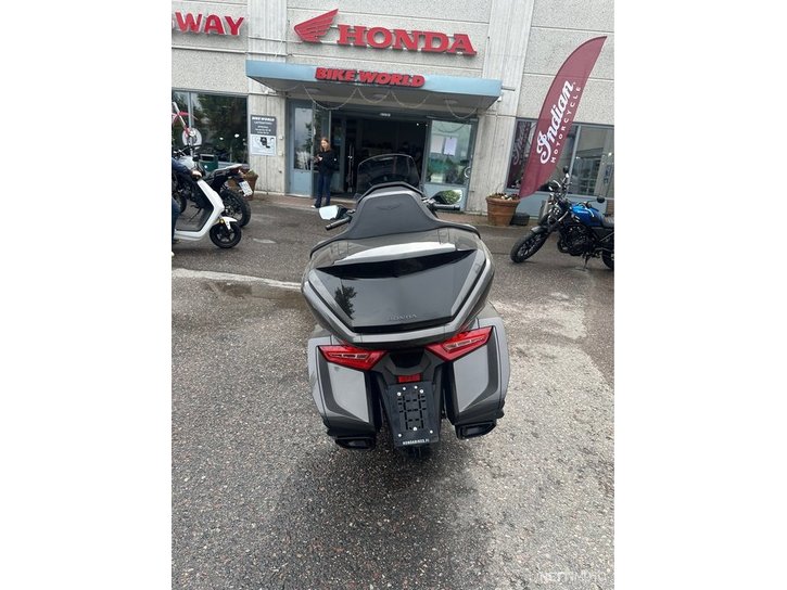 Moottoripyörä Honda GL 2024 16691142