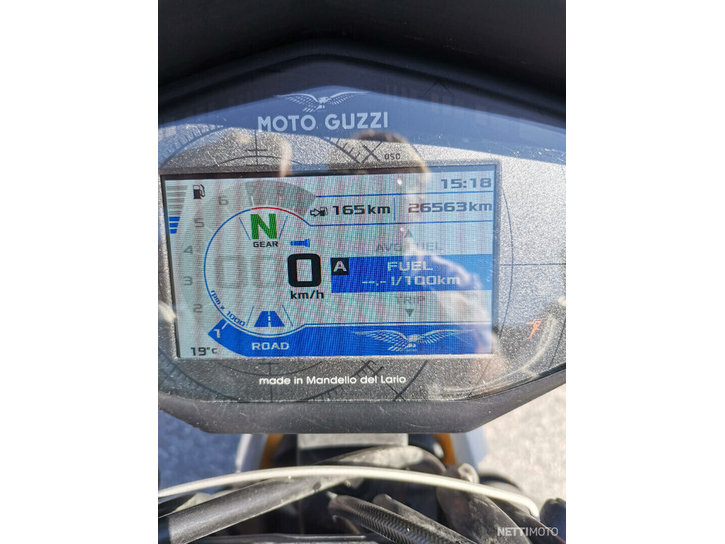 Moottoripyörä Moto Guzzi V85 2021 16893457