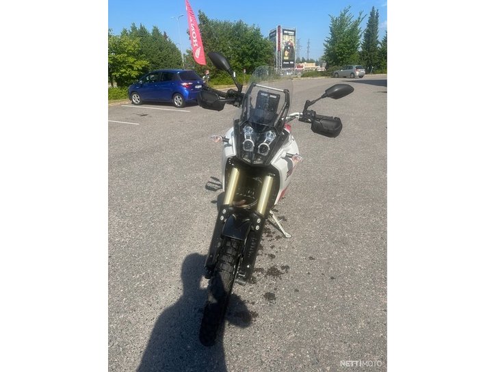 Moottoripyörä Yamaha XTZ 2021 16903202