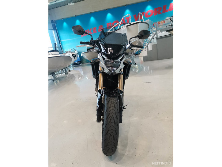 Moottoripyörä Honda CB 2022 16943214