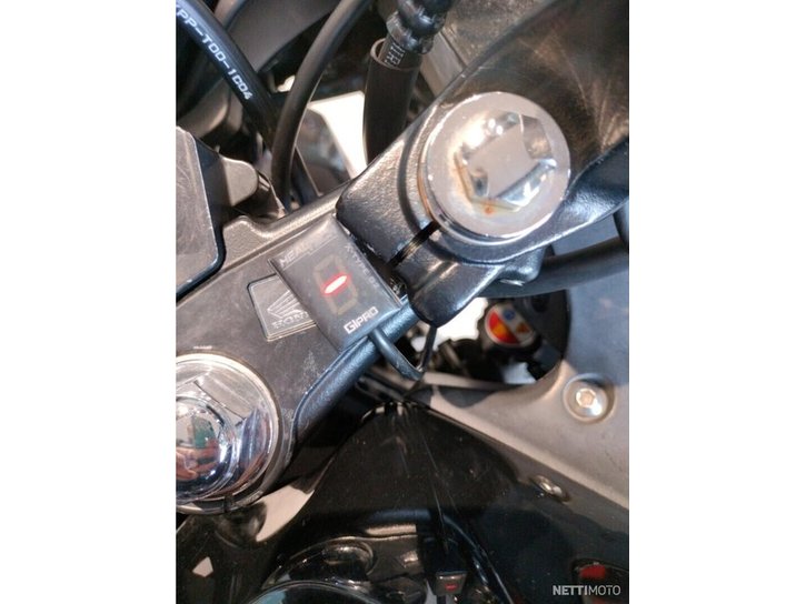 Moottoripyörä Honda CBR 2014 17079295