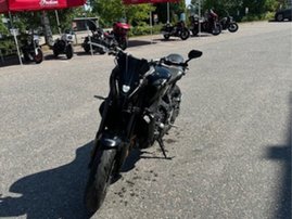 Moottoripyörä Yamaha MT-09 2022 17147646
