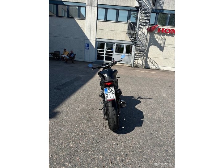 Moottoripyörä Yamaha MT-09 2022 17147651