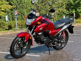 Moottoripyörä Honda CB 2021 17300966