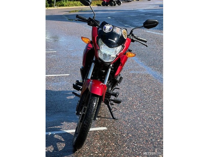 Moottoripyörä Honda CB 2021 17300970