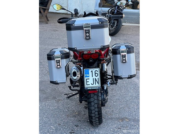 Moottoripyörä Moto Guzzi V85 2020 17308423