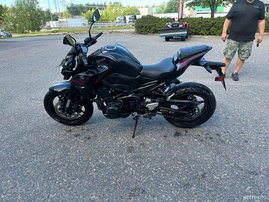 Moottoripyörä Kawasaki Z 2020 17319220