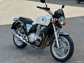 Moottoripyörä Honda CB 2013 17320019