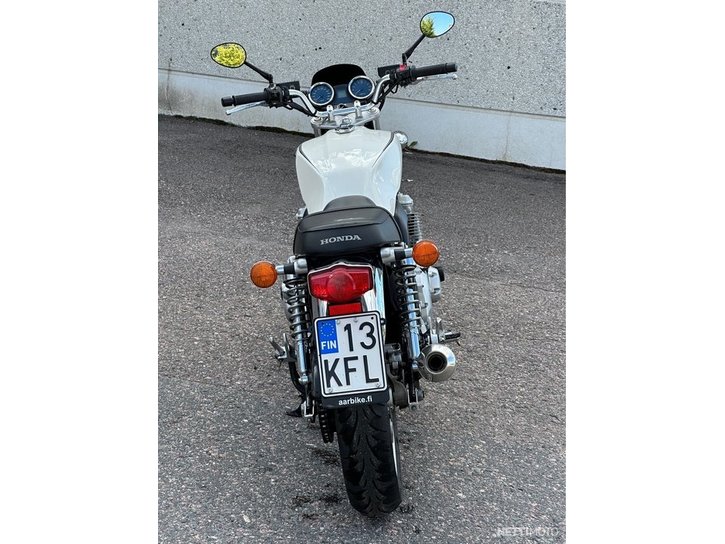 Moottoripyörä Honda CB 2013 17320032